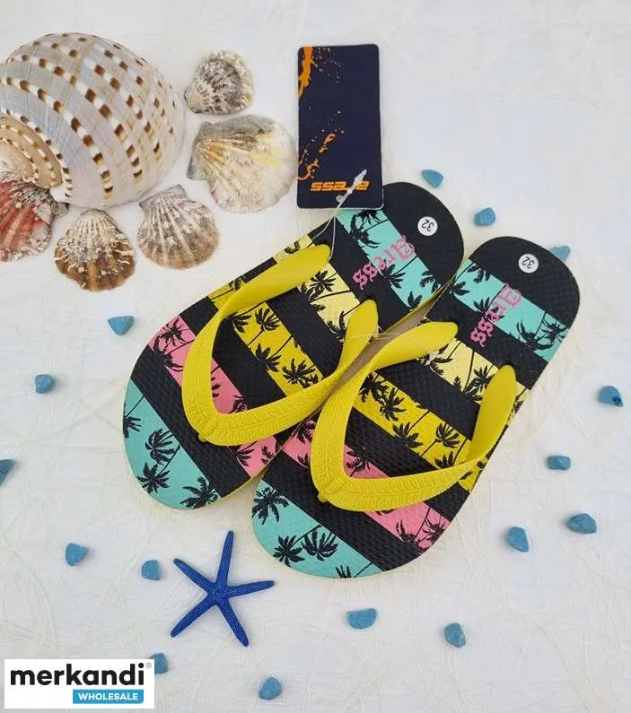 060014 Chanclas infantiles MIX. Ayude a sus clientes a prepararse para las vacaciones familiares