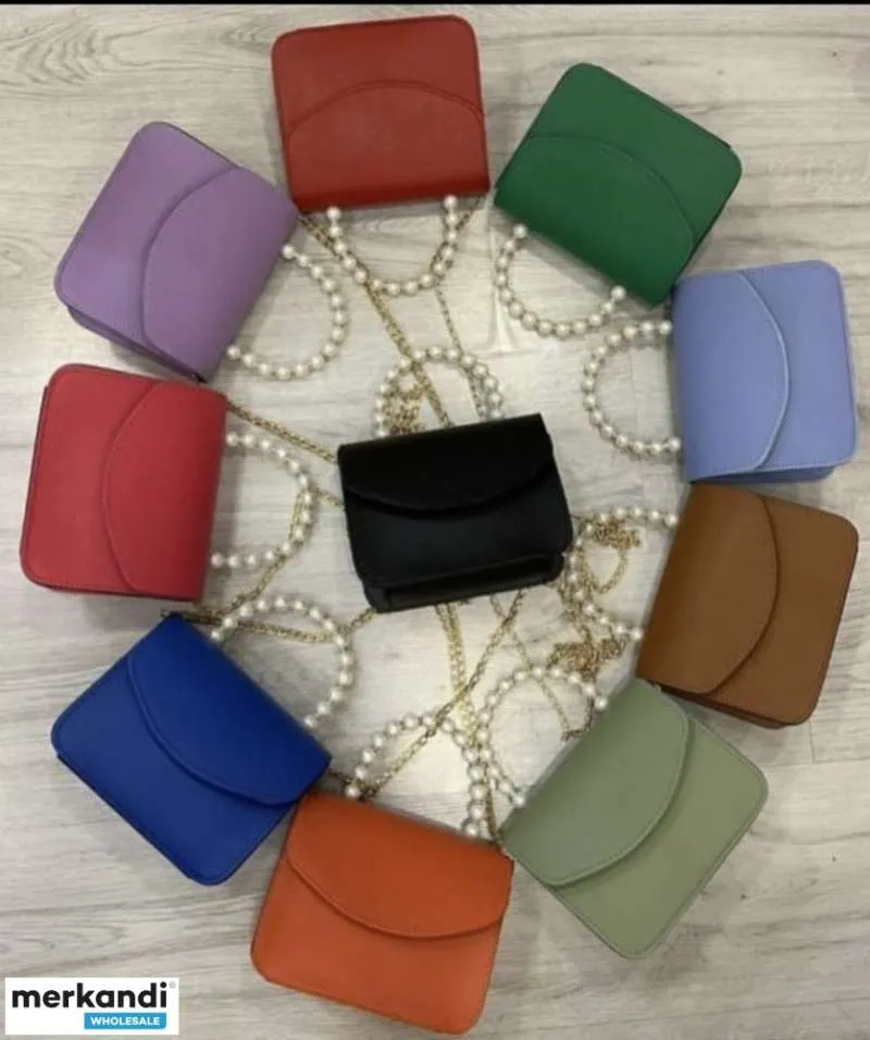 Aporta elegancia a tu surtido con bolsos de mujer modernos y valiosos de Turquía para la venta al por mayor.