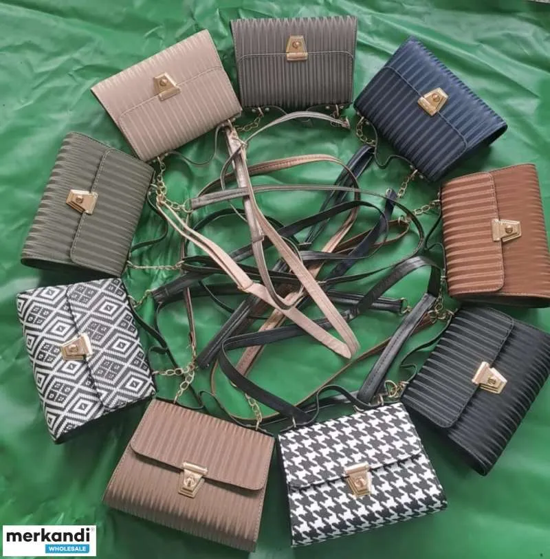 Aporta elegancia a tu surtido con bolsos de mujer modernos y valiosos de Turquía para la venta al por mayor.