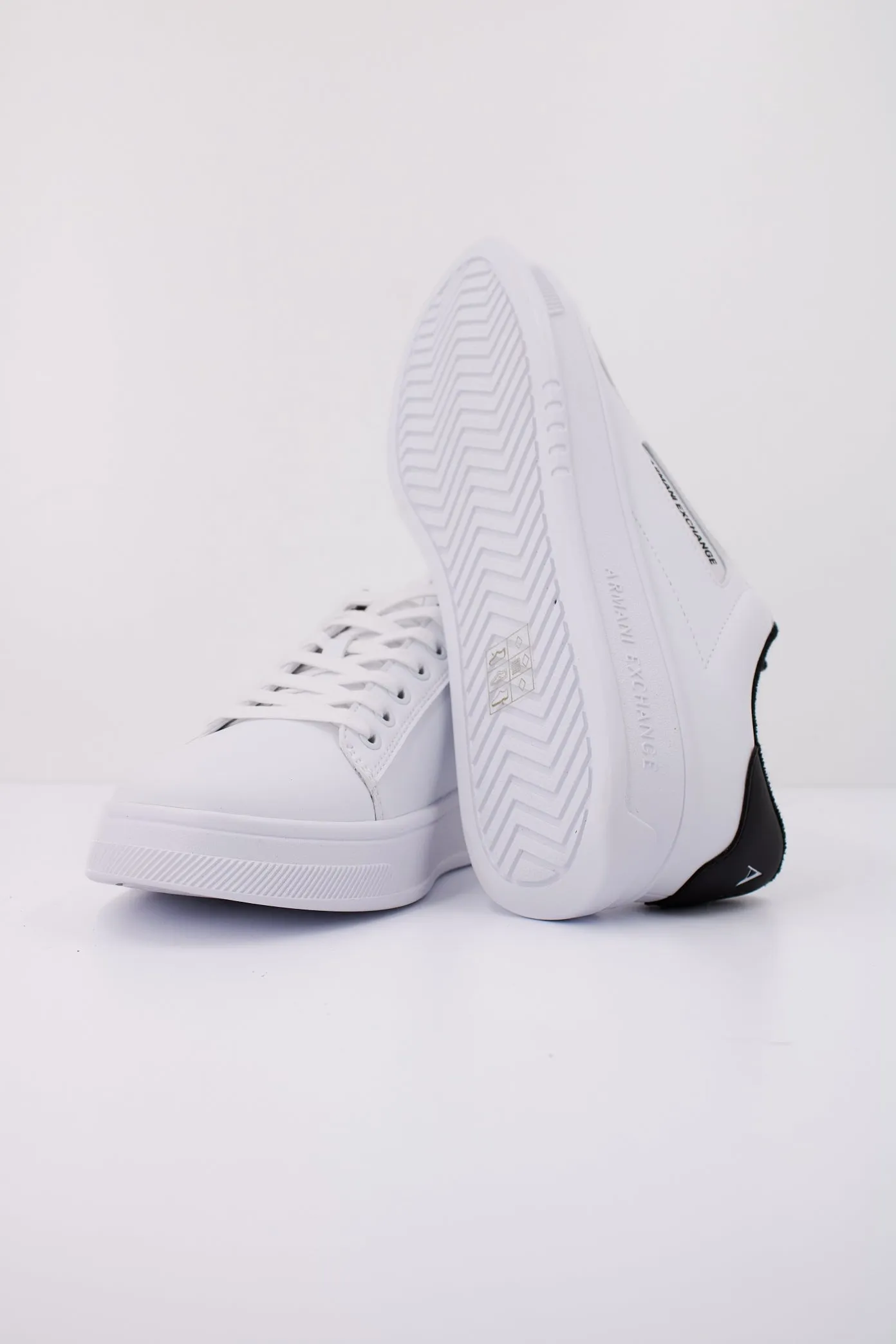 ARMANI EXCHANGE XV805 SEATTLE
