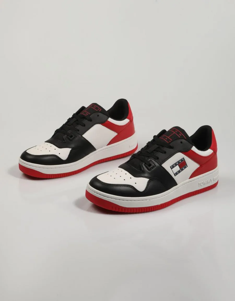  baskets TOMMY HILFIGER Tommy en Multicolore 81430