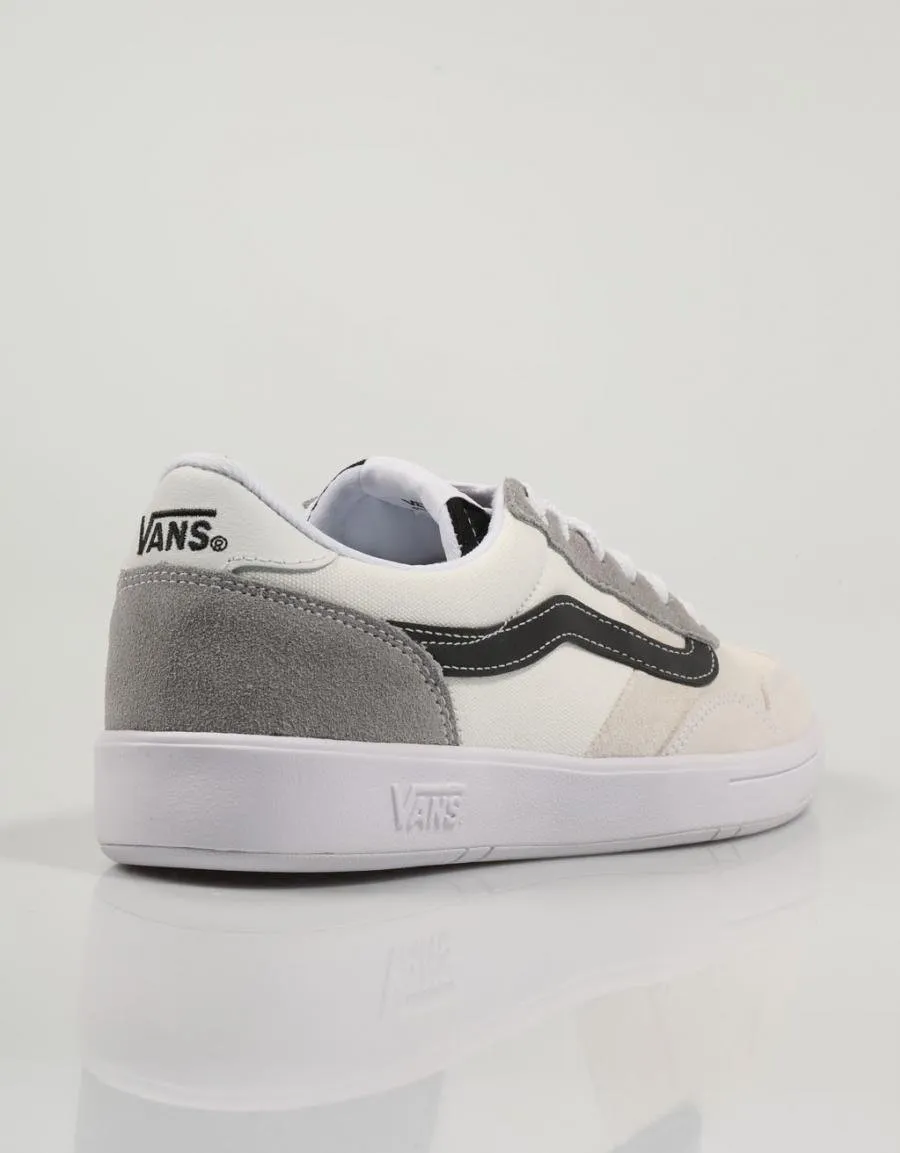  baskets VANS Cruze en Noir 82007