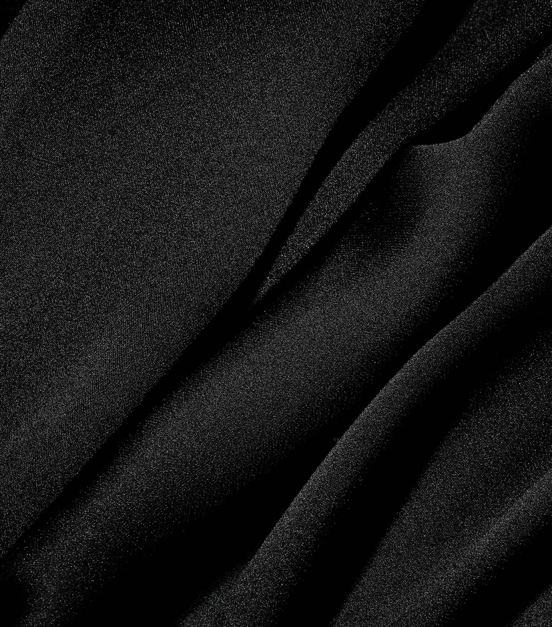 BCBGMAXAZRIA Vestido corto liso de manga larga Mujer