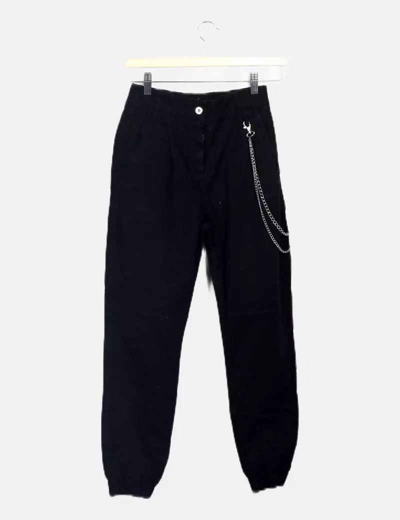 Bershka Jean negro básico