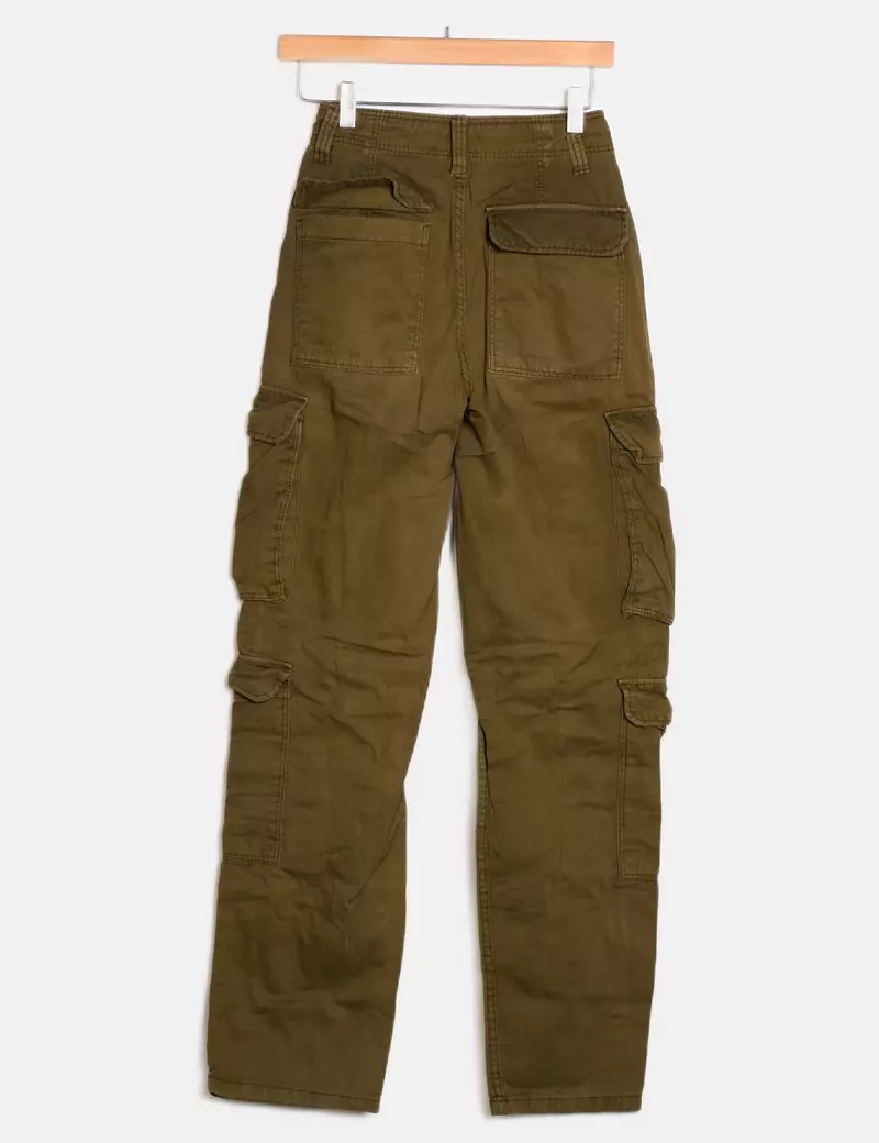 Bershka Pantalones cargo Rectos