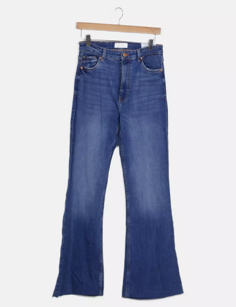 Bershka Vaqueros campana