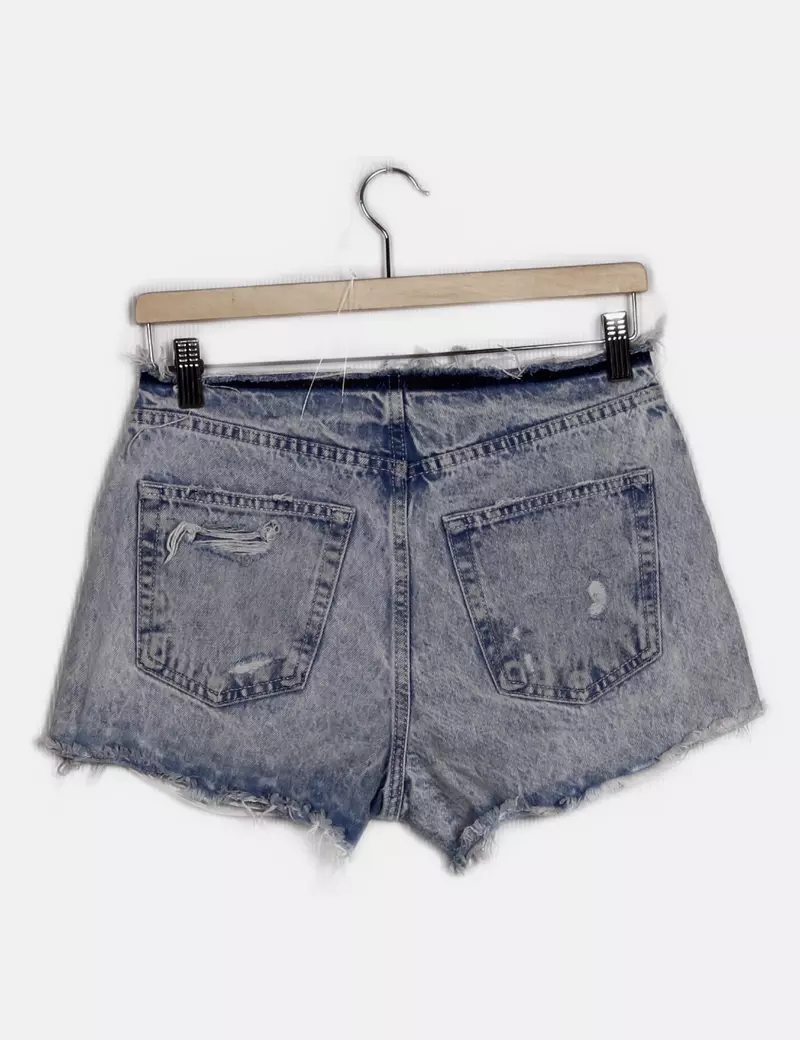 Bershka Vaqueros cortos