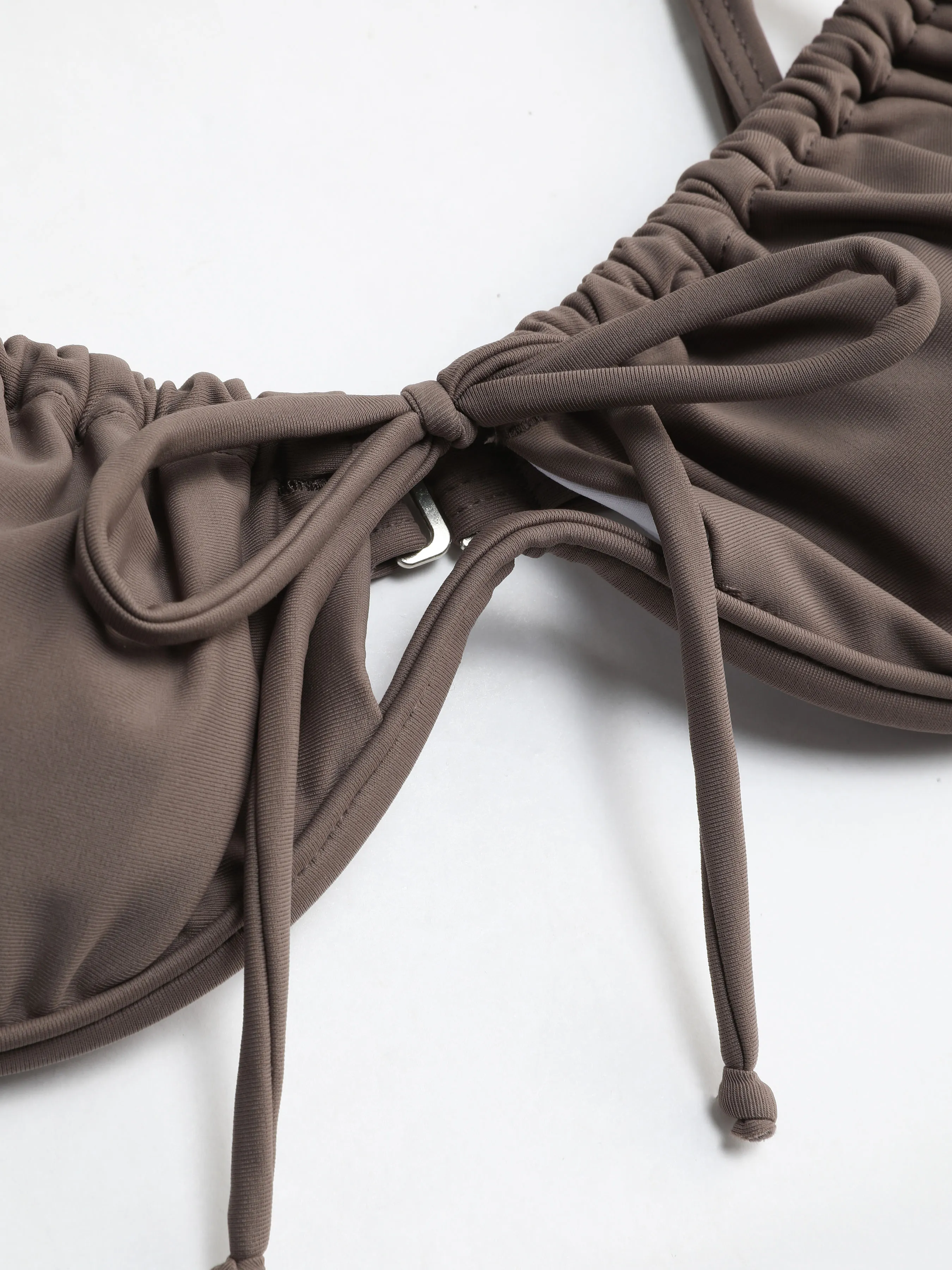Bikini con Aros y Lazo Lateral para Vacaciones en la Riviera Francesa