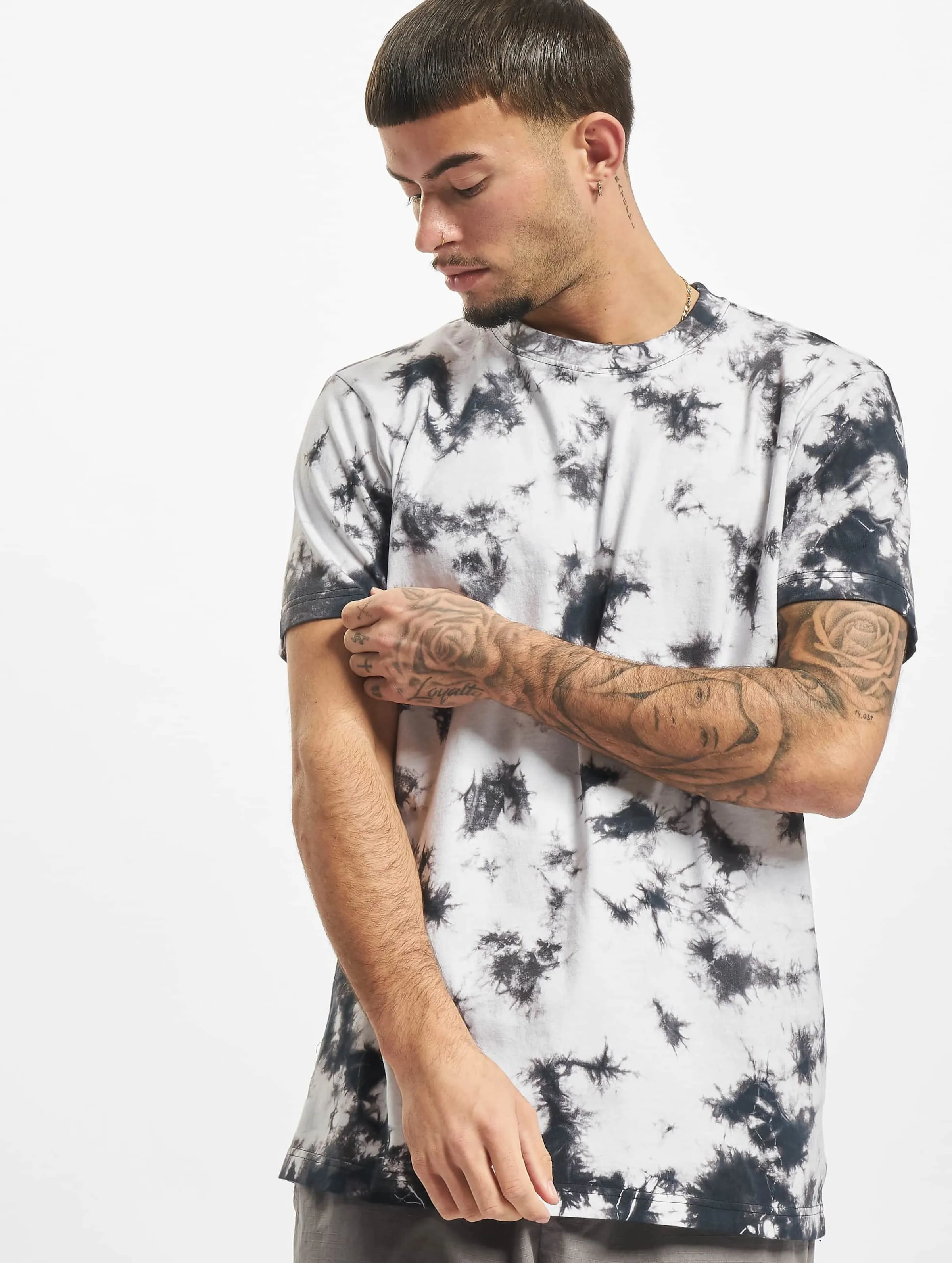 Black Tie Dye