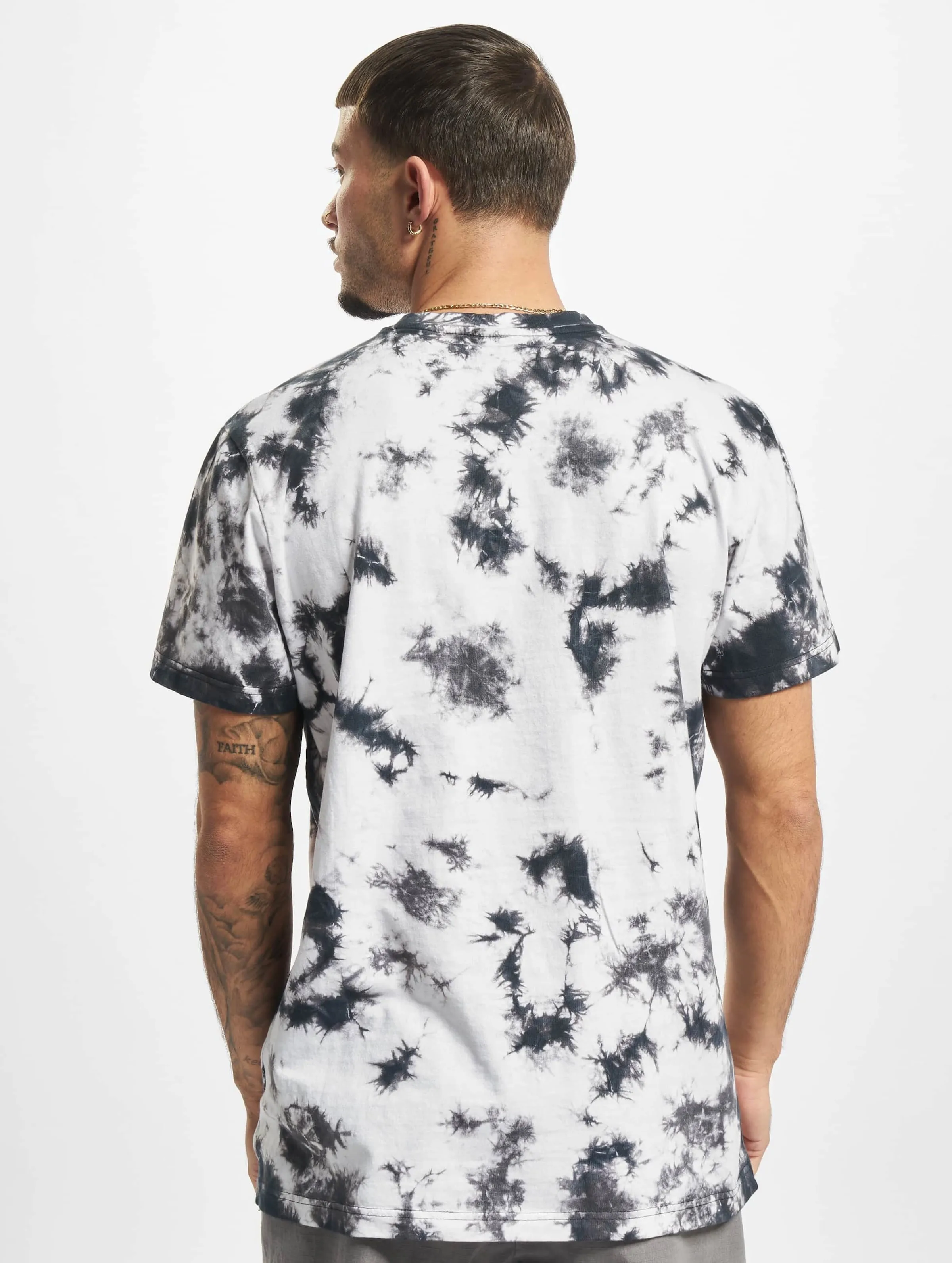 Black Tie Dye
