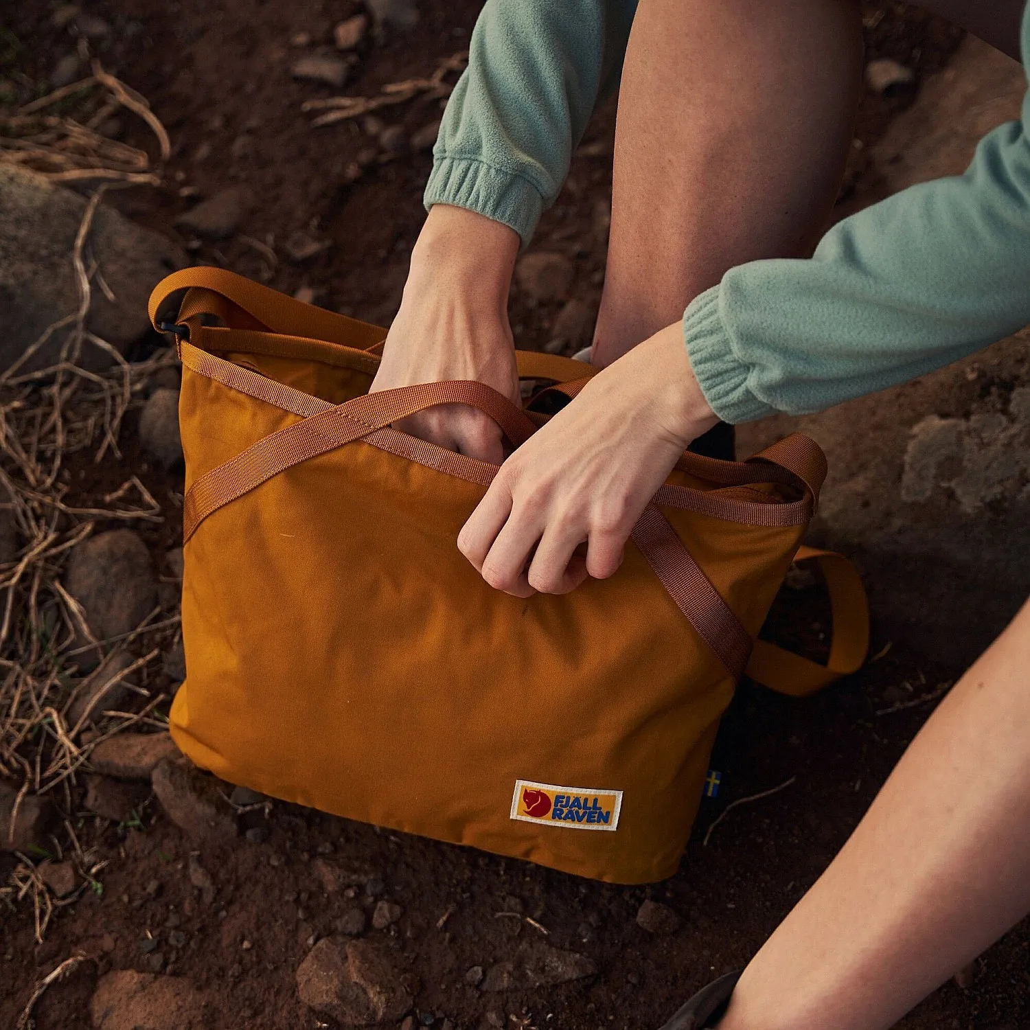 BOLSA FJäLLRäVEN VARDAG CROSSBODY  550/BLACK