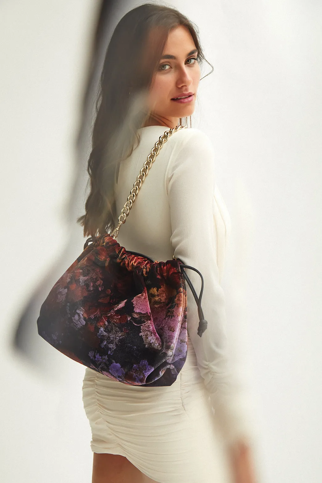 BOLSO DE MANO V115 ROSALIA A