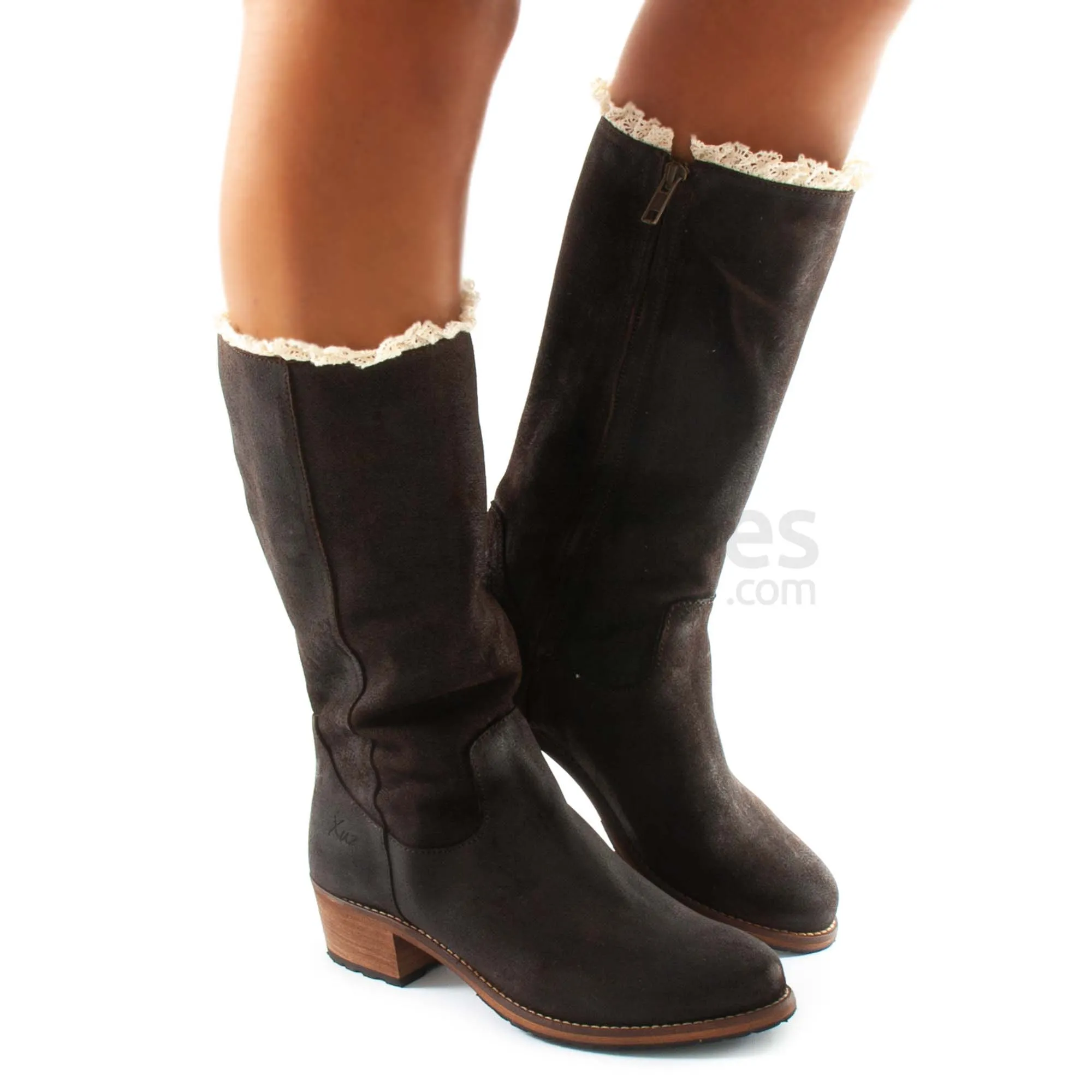Botas XUZ Cano Alto e Renda Tacao Normal 3968