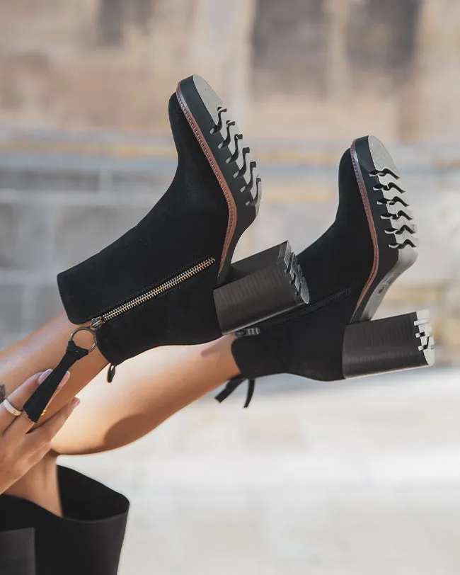 BOTINES DE MUJER NEGROS CON TACóN  PETRA
