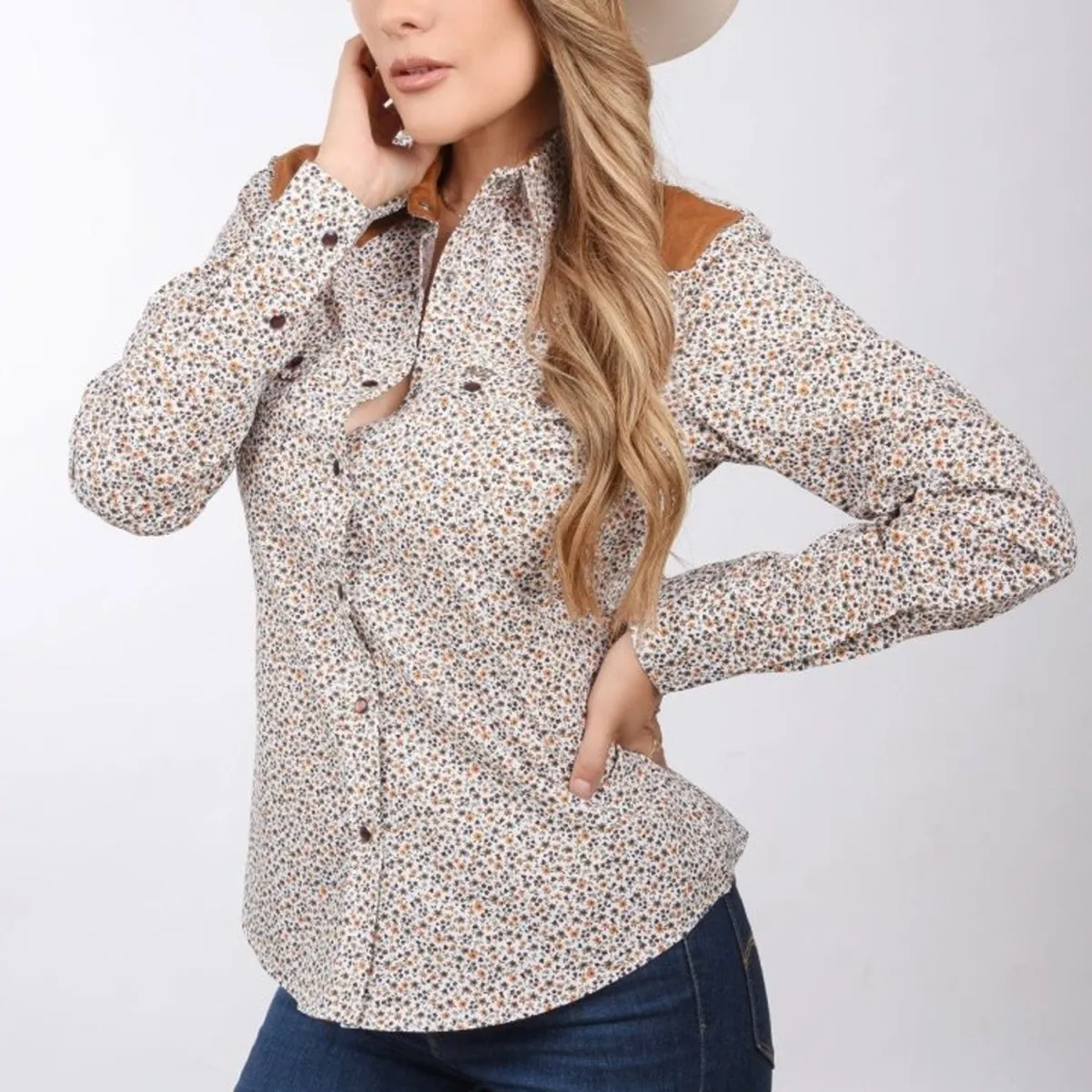 CAMISA VAQUERA FLOREADA CAFE PARA MUJER WD540
