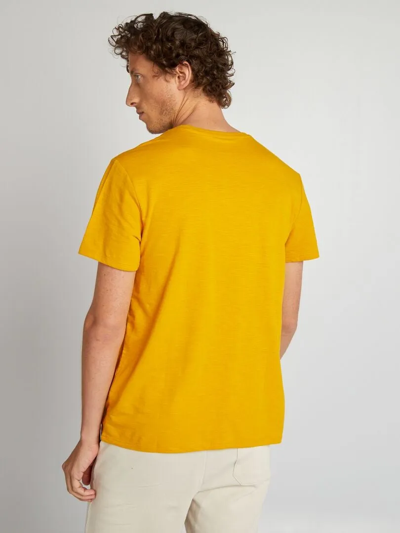 CAMISETA DE JACQUARD CON CUELLO REDONDO  AMARILLO