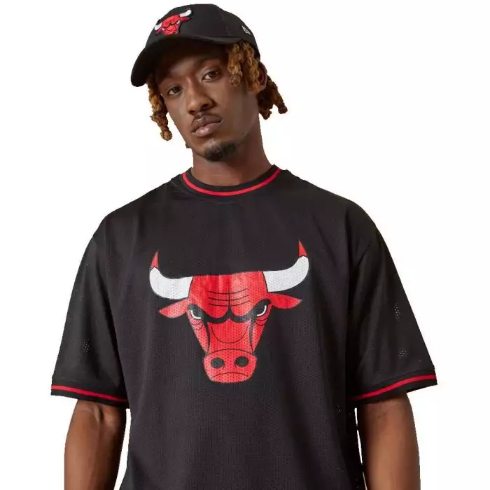Camiseta New Era Nba Oversized Nba Tee Black Chicago Bulls 13083910