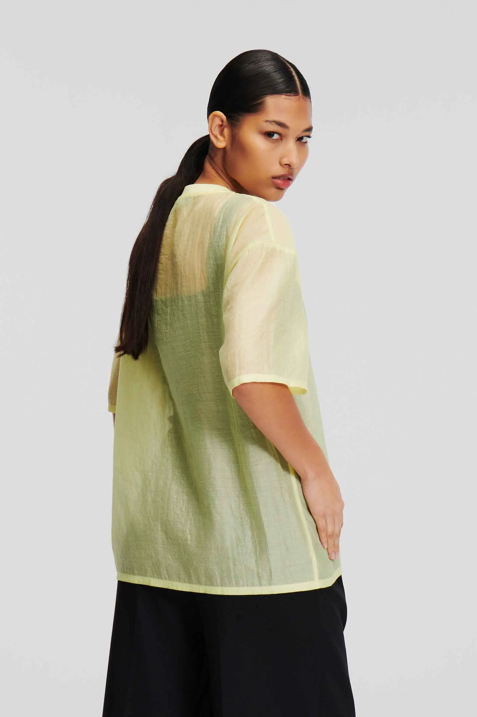 Camiseta para mujer de Karl Lagerfeld – 241W1708