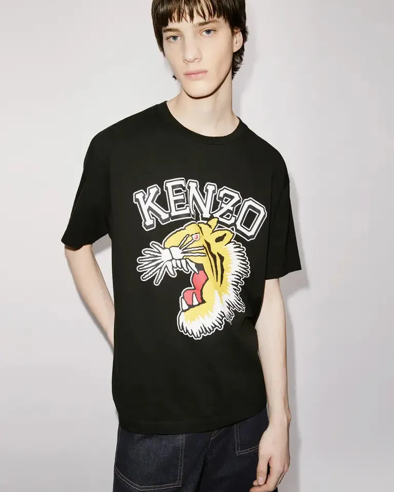 CAMISETA VARSITY TIGER NEGRA