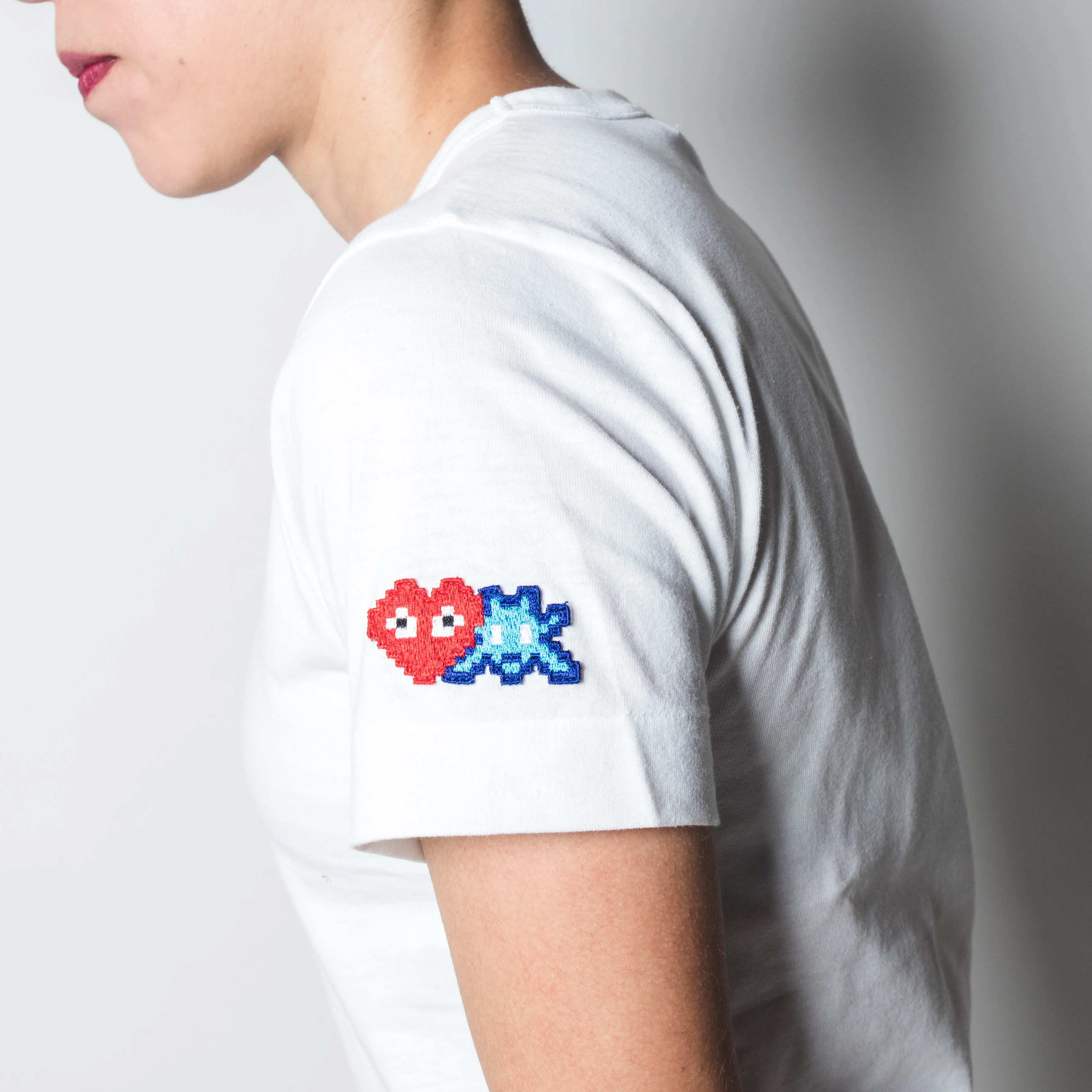 CDG PLAY DOUBLE HEART TSHIRT WHITE M
