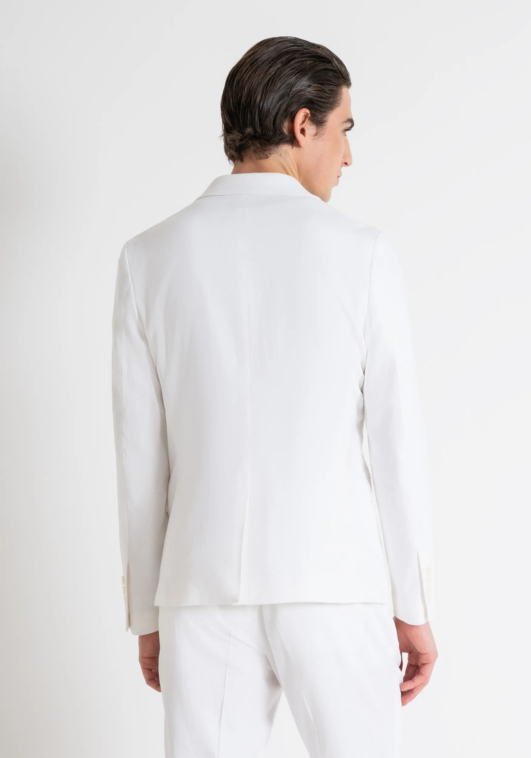 CHAQUETA «ZELDA» SLIM FIT EN MEZCLA DE LINO