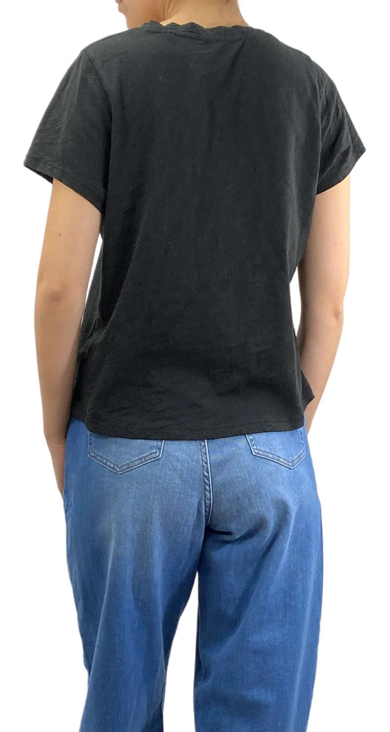 CHER Polera Negra