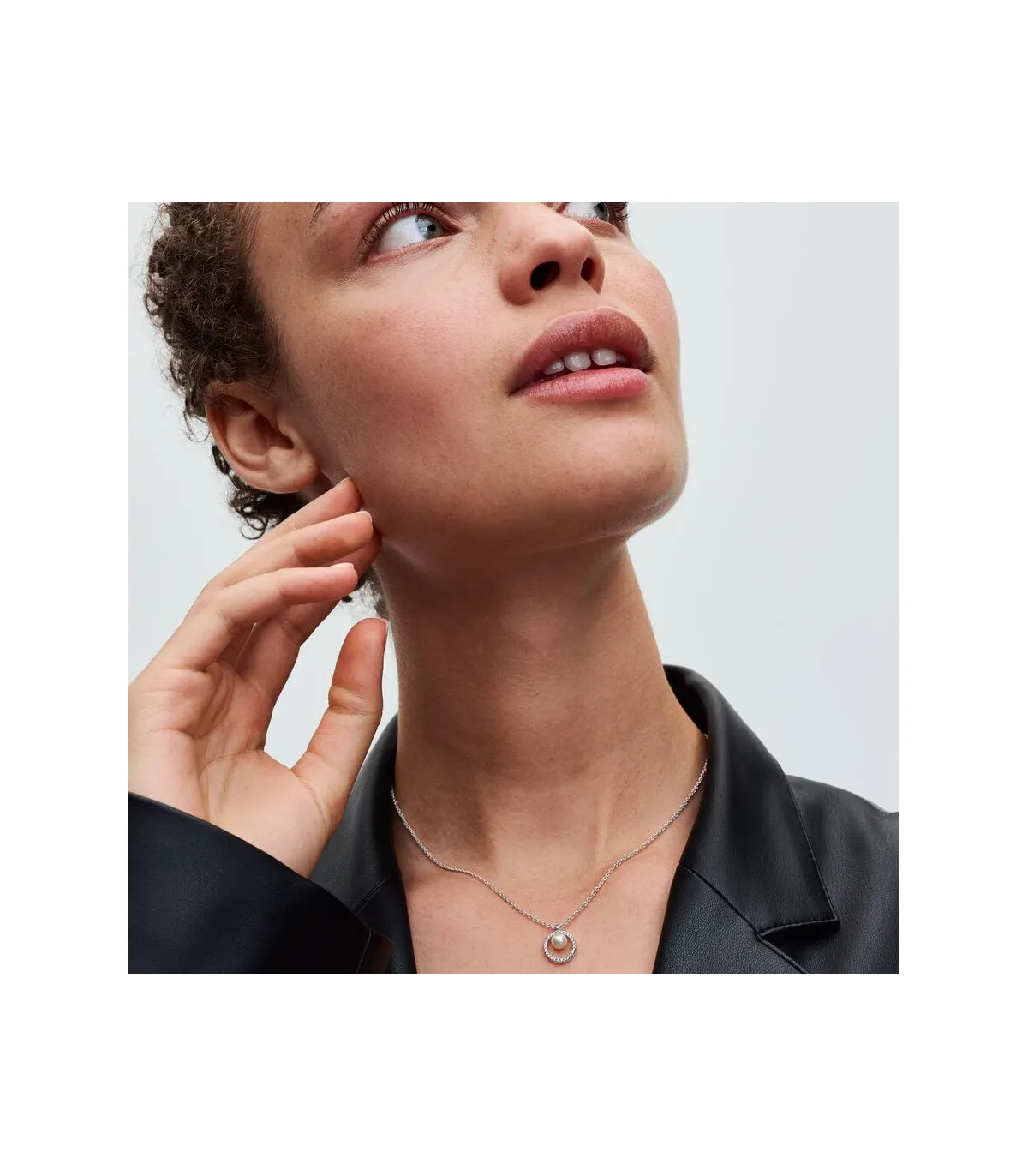 COLLAR PANDORA COLLIER CON PERLAS CULTIVADAS Y PAVé  393165C01