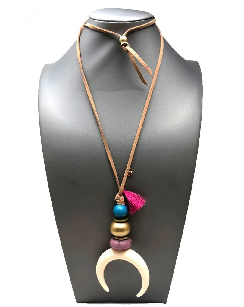 COLLARES LARGOS CON VISTOSO COLGANTE COLOR PARA DIARIO