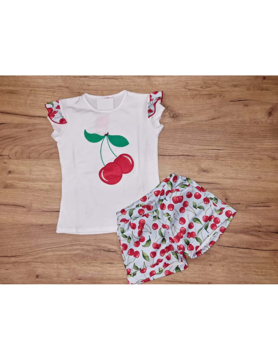 Conjunto para niña Cerecitas Rojas