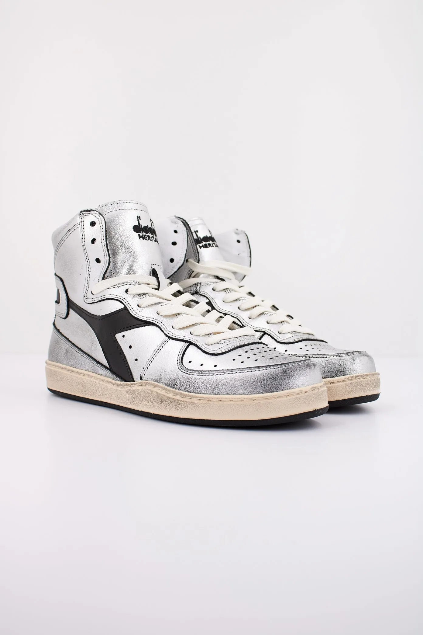 DIADORA HERITAGE BASKET USED