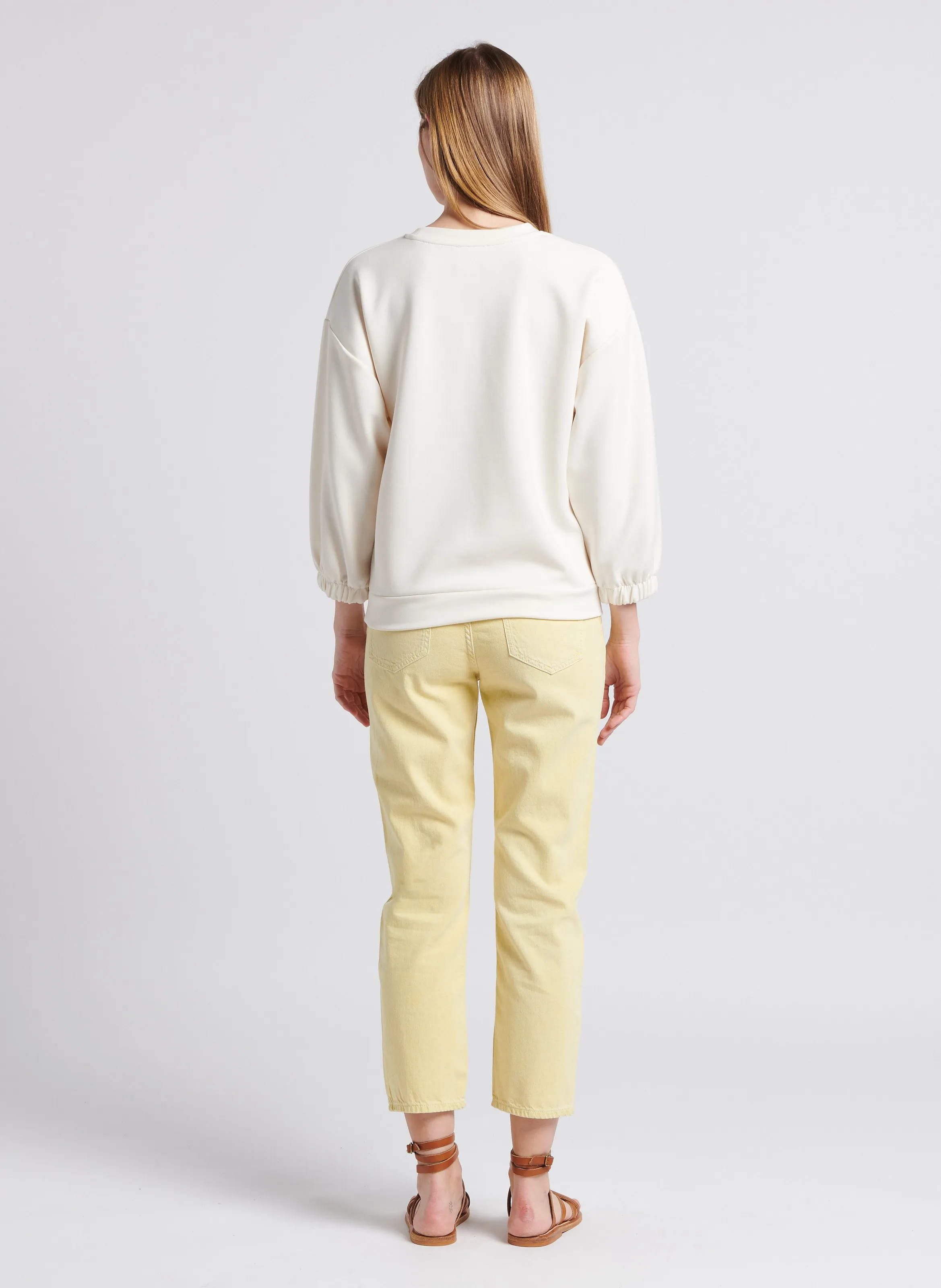 DRISS BIS  SUDADERA HOLGADA CON CUELLO REDONDO EN BEIGE