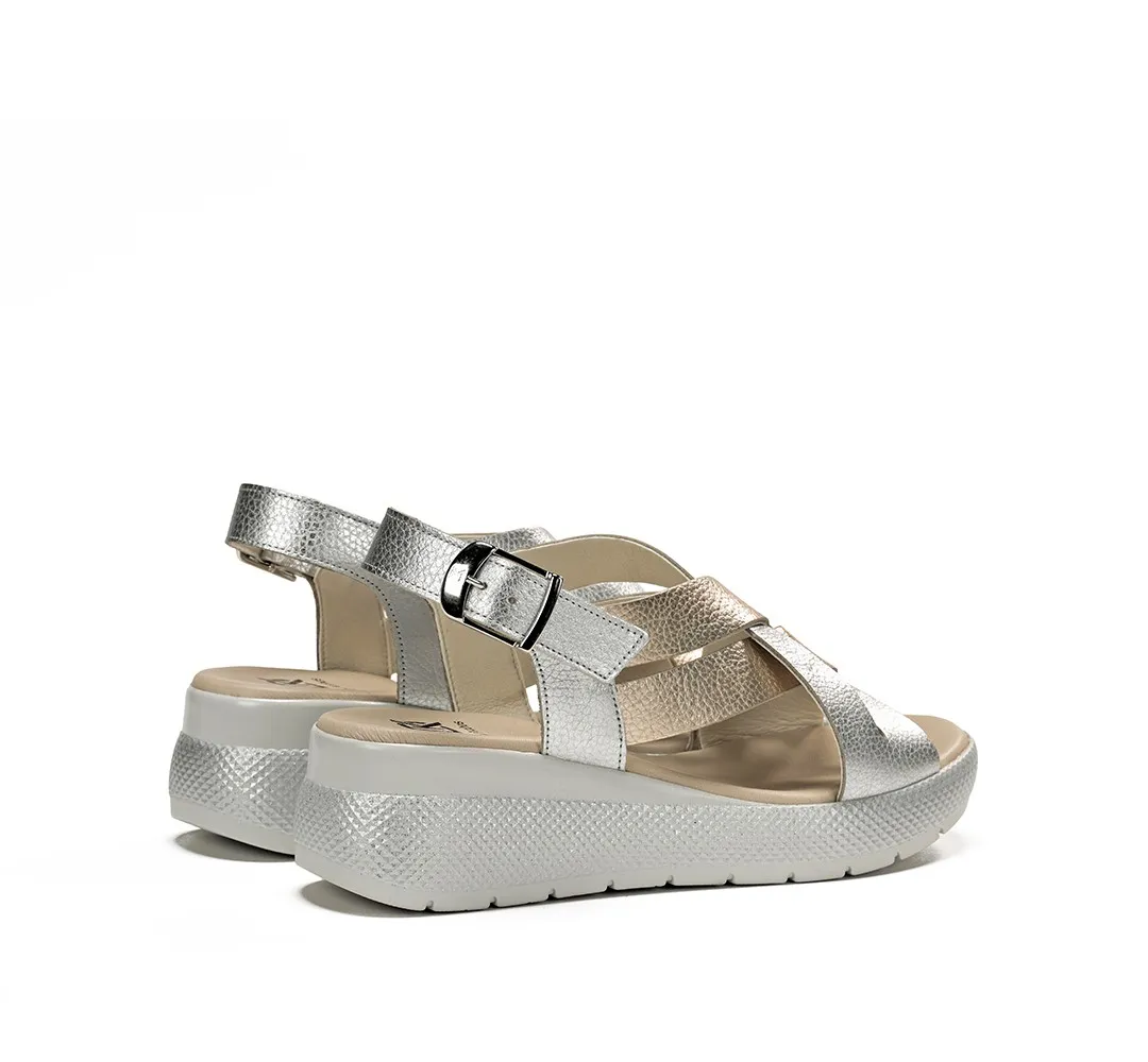 EVER D9316 Sandalia Plata