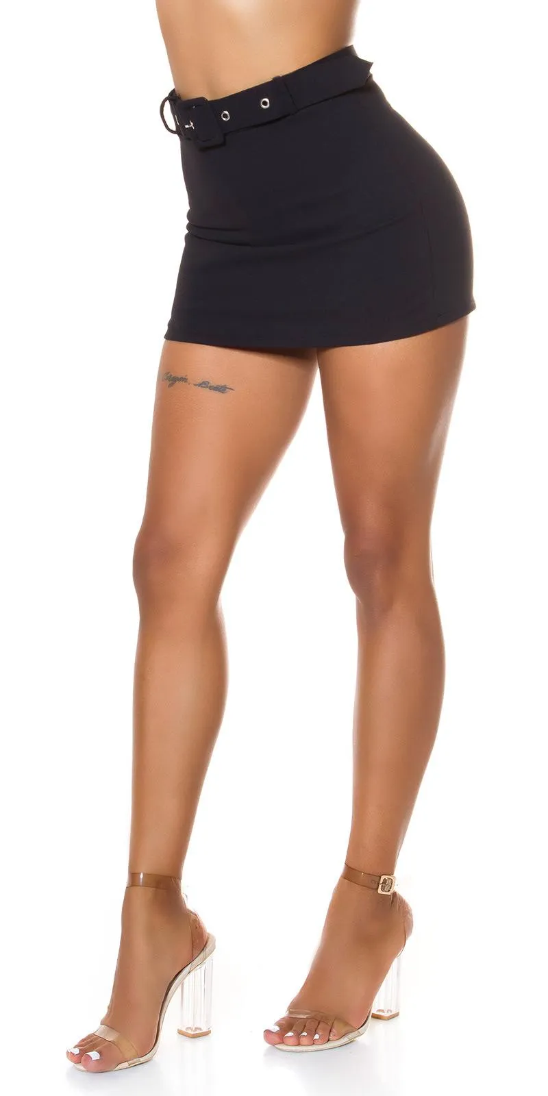 Falda Pantalón con cinturón negro