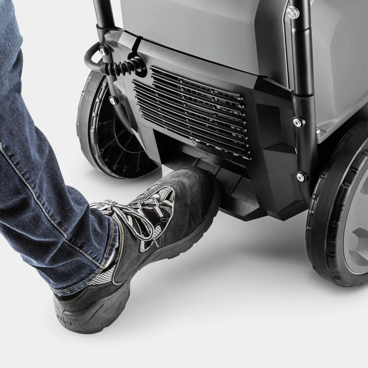 HIDROLIMPIADORA DE ALTA PRESIóN HD 9/204 M CLASSIC  KARCHER 1.367903.0