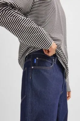 Jeans holgados baggy fit de denim azul oscuro