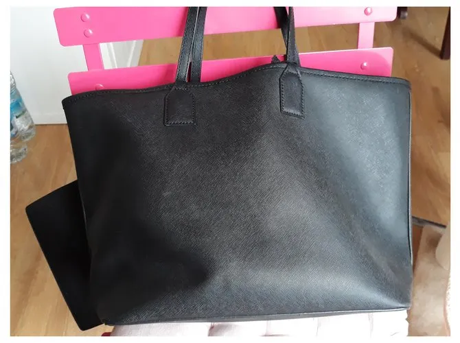 Karl Lagerfeld Choupette enamorada Negro 