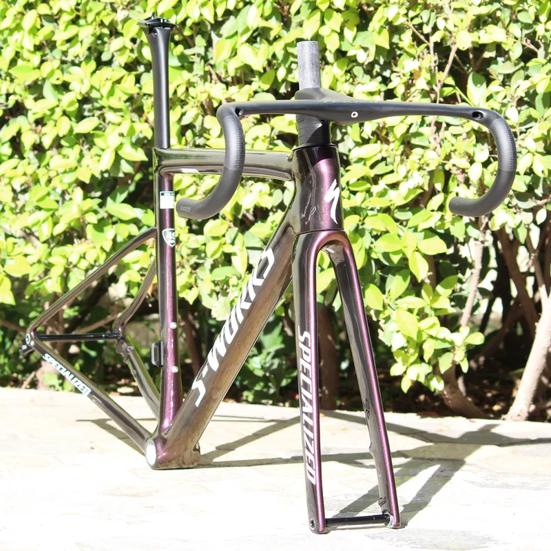 Newset Road Fiber Bi Frames Chameleon SL8 SL7 Disc de pintura personalizado Bras UD Glosatt Bicicleta de carbono Framset T1000 S