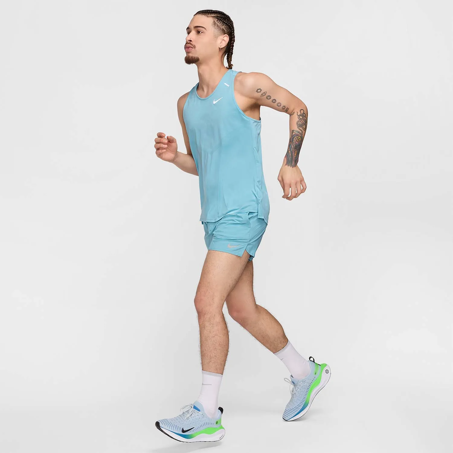 NIKE DRIFIT STRIDE 5IN SHORTS