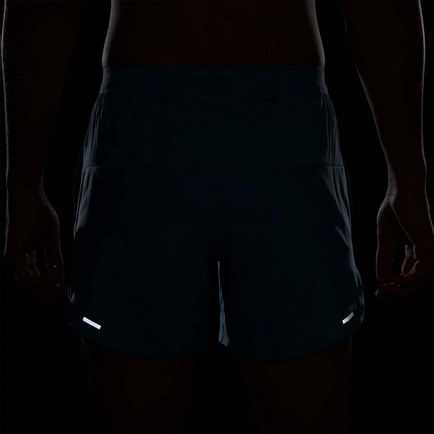 NIKE DRIFIT STRIDE 5IN SHORTS