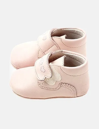Panino Zapatilla rosa detalle bordado
