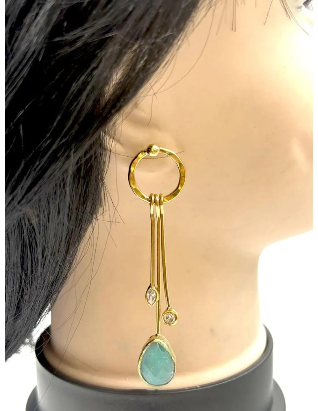 PENDIENTES MUJER LARGOS DORADOS CON DISEÑO ACTUAL PARA BODAS