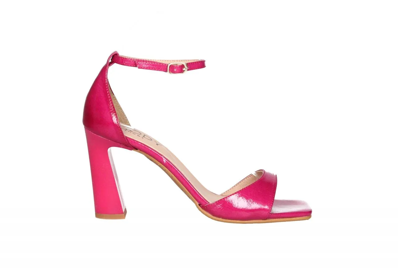 Sandalia Fucsia Talon Cerrado Pulsera Tacon Alto