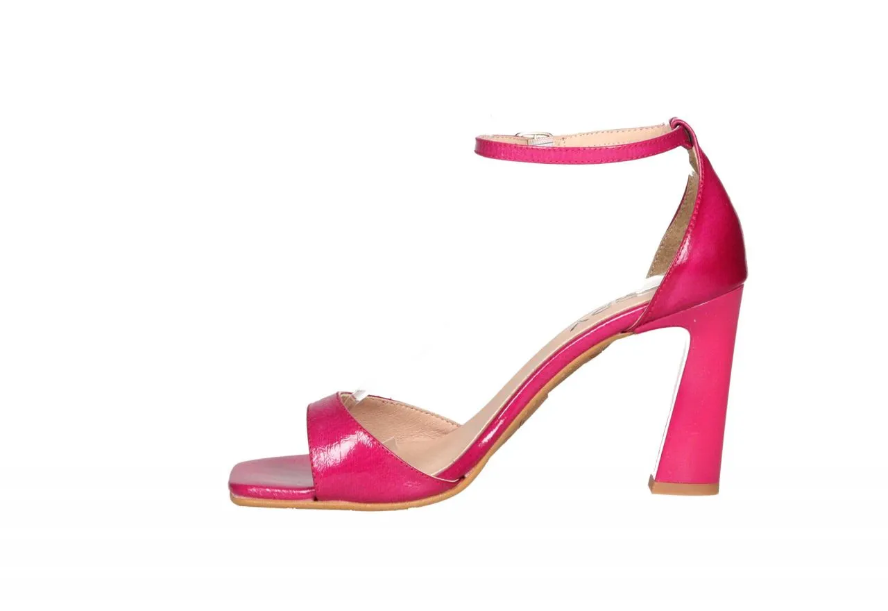 Sandalia Fucsia Talon Cerrado Pulsera Tacon Alto