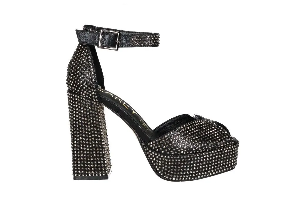 Sandalia Negra Metalizada Strass Pulsera Talon Cerrado