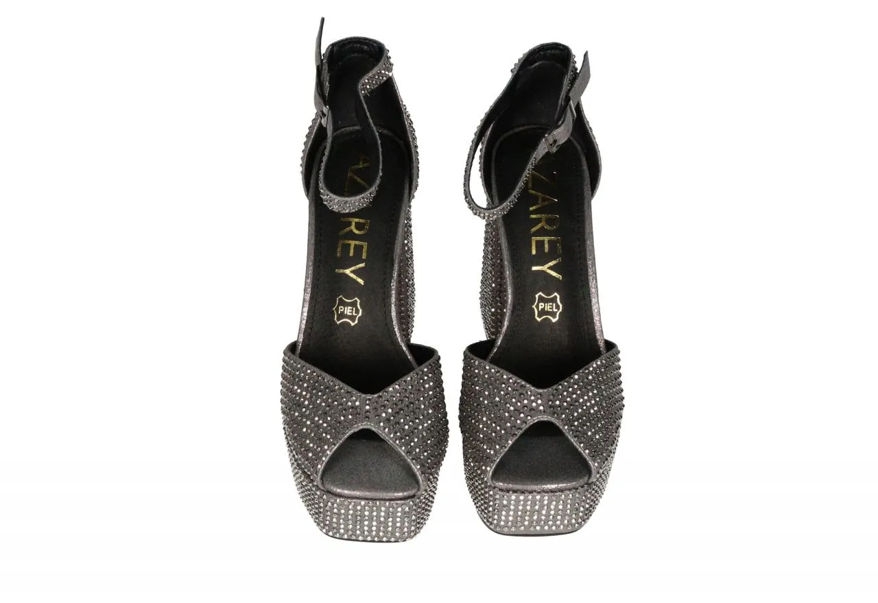 Sandalia Plomo Metalizada Strass Pulsera Talon Cerrado