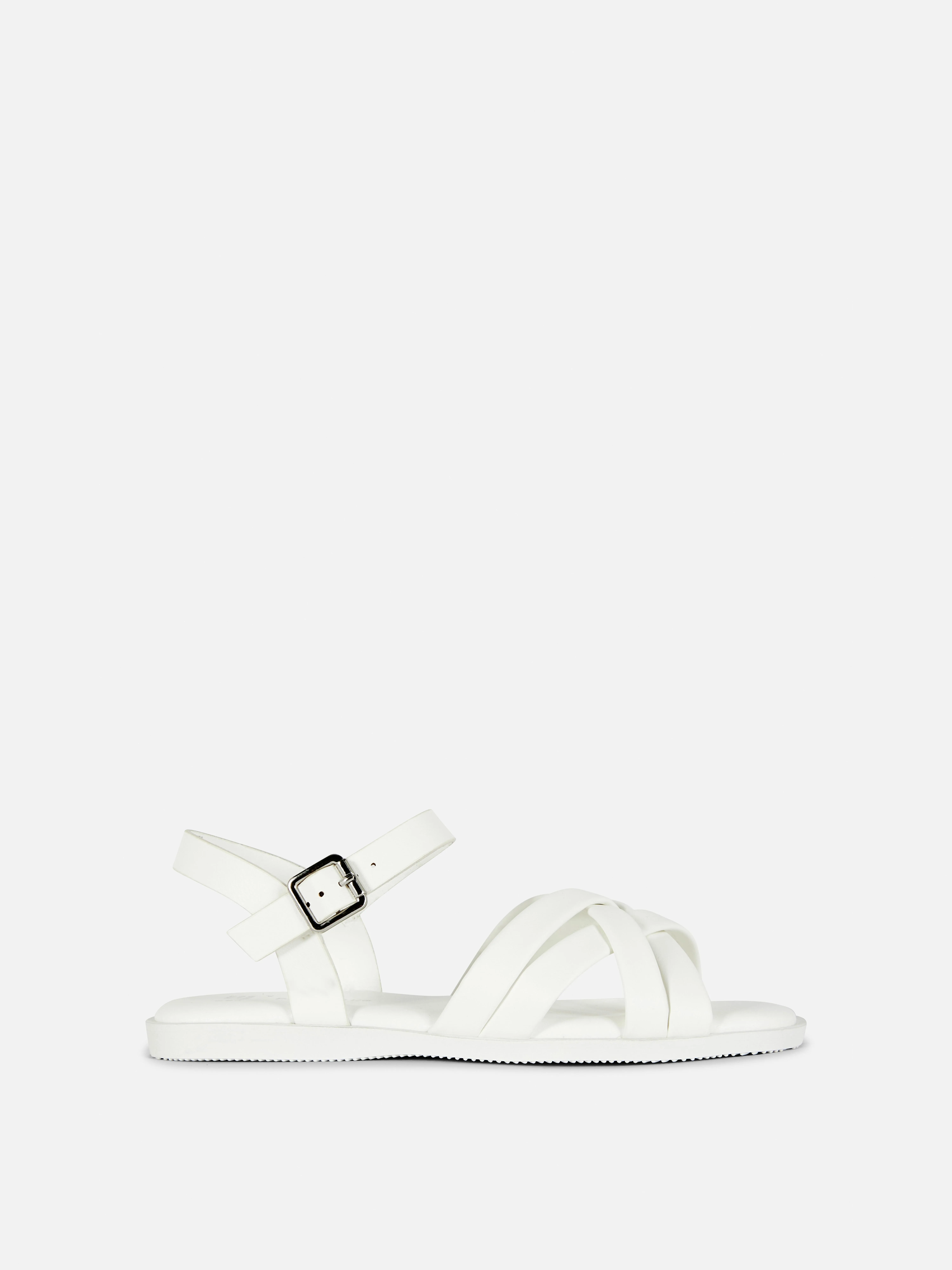 Sandalias con tiras cruzadas gruesas