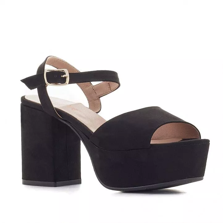 Sandalias tacón Daniela Vega negras con talón ancho