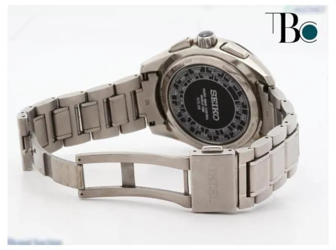 SEIKO GPS SOLAR Plata 
