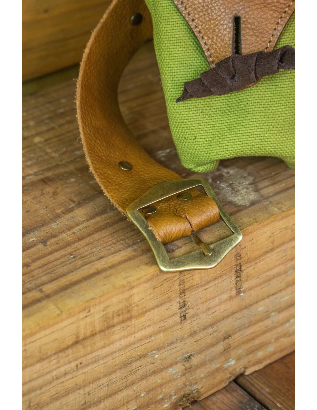 SET 5 BOLSAS, TIPO RIñONERA, CON CINTURóN DUERO  VERDE