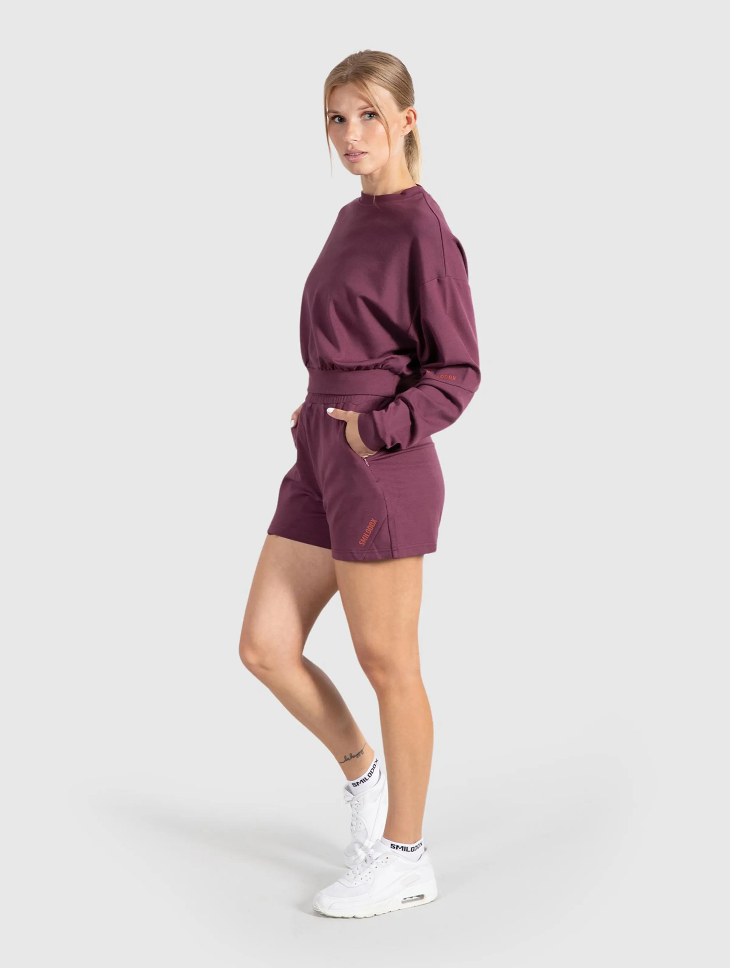 Smilodox Crop Althea